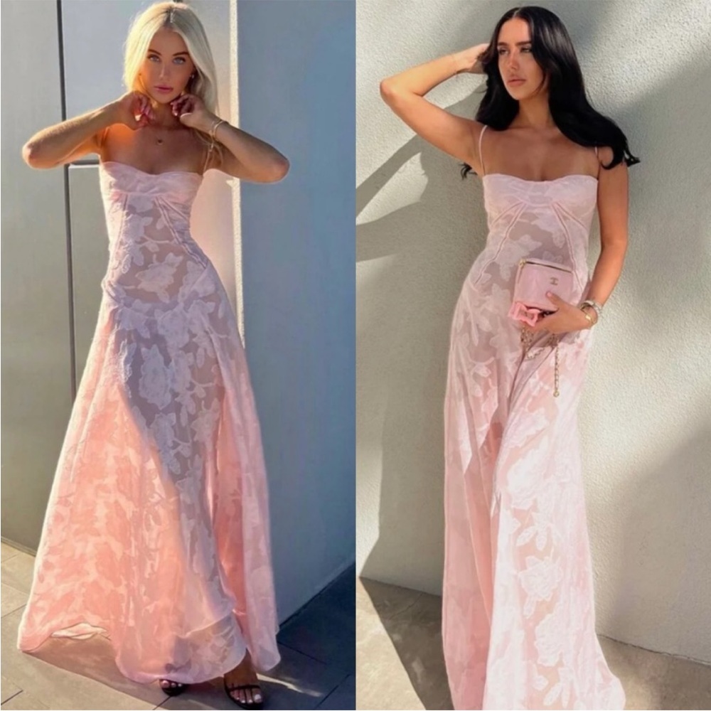 House of Cb 'Seren' Soft Pink Floral Lace Back Maxi Dress NWT - Picture 3 of 13